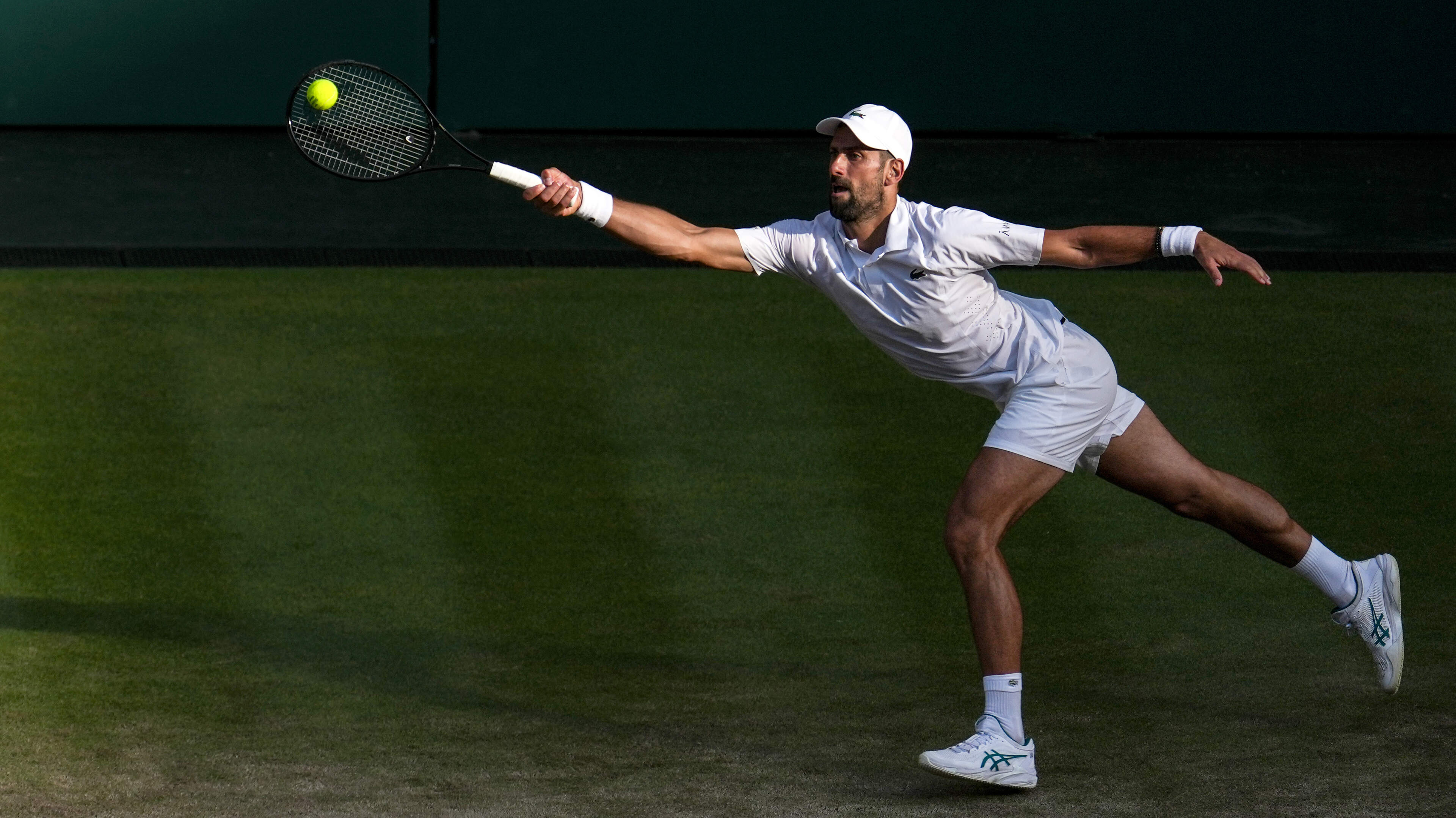 LIVE Wimbledon | Novak Djokovic opnieuw set voor tegen Félix Auger-Aliassime, Jannik Sinner en Alexander Zverev ronde verder